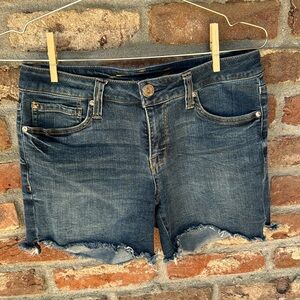 EUC seven denim shorts size 4